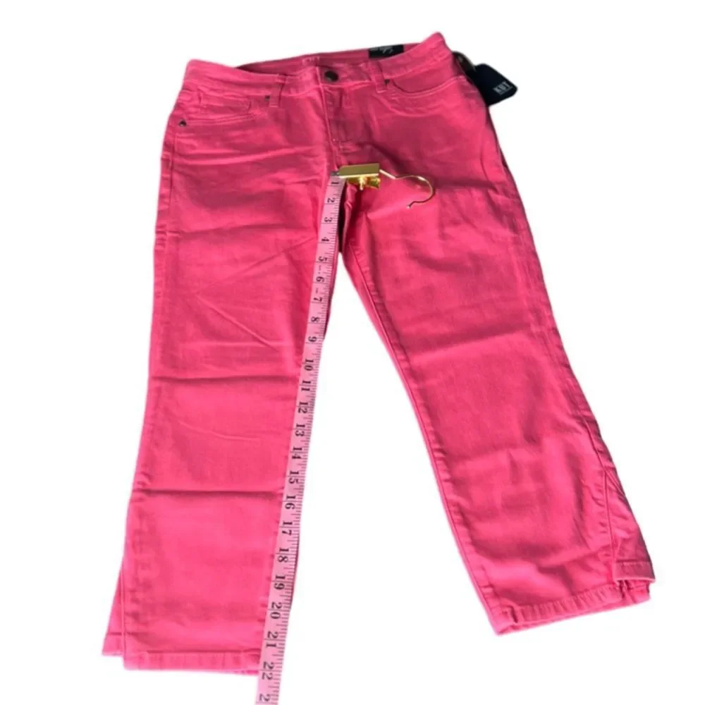 KUT from the Kloth Crop Skinny Stretch Denim Jean in Honeysuckle, Size 6. NWT!